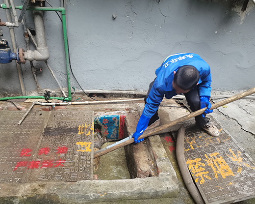 东风清掏化粪池